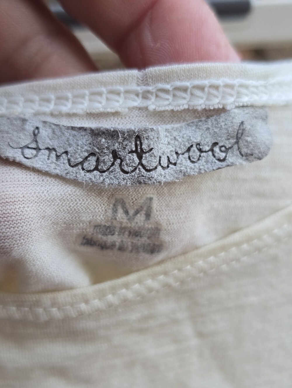 Smartwool Women's Tank Top Size Medium Ivory Color 100% Merino Wool Lightweight - Picture 3 of 8